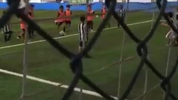 Marcelo'nun oğlu Diogo'dan frikik golü