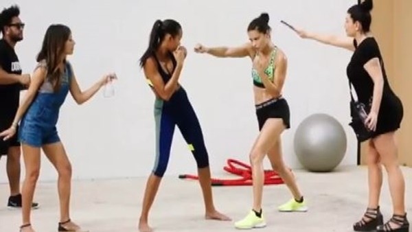 Adriana Lima da dondu kaldı