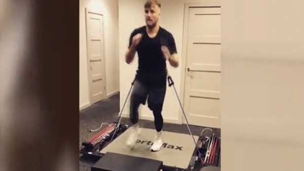 Luke Shaw'a durmak yok