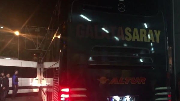 Fenerbahçe'den Galatasaray'a: 'Seneyede bekleriz'