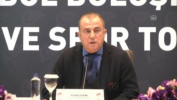 Fatih Terim, 2. Lig ve 3. Lig kulüplerinin başkanlarıyla bir araya geldi