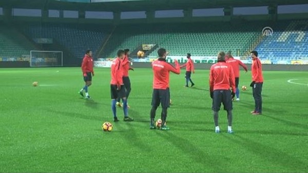 Çaykur Rizespor'da Fenerbahçe maçı hazırlıkları