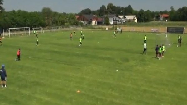 Efsane Hagi bitmemiş!