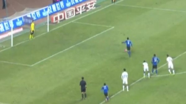 Panenka yaparken rezil oldu