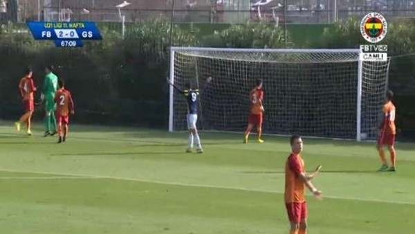 Fenerbahçe, Samet Karakoç'un golüyle farkı 3'e çıkardı