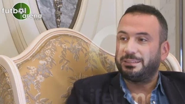 Ertem Şener, spiker olma hikayesini anlattı.