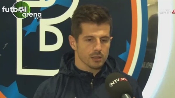 Emre Belözoğlu'ndan Rıdvan Dilmen'e büyük destek.