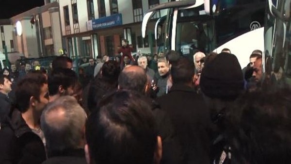 Fenerbahçe kafilesi, Çaykur Didi Stadı'ndan ayrıldı