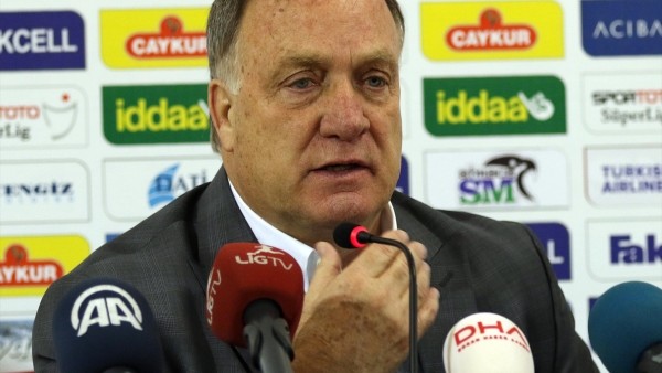 Dick Advocaat : Fikstürden şikayetimiz yok