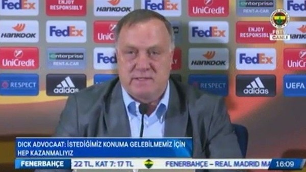 Advocaat: 'Sadece 11 kişiden oluşan bir kadro değiliz'