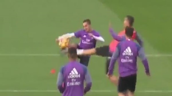 Cristiano Ronaldo'dan takım arkadaşına çok sert hareket