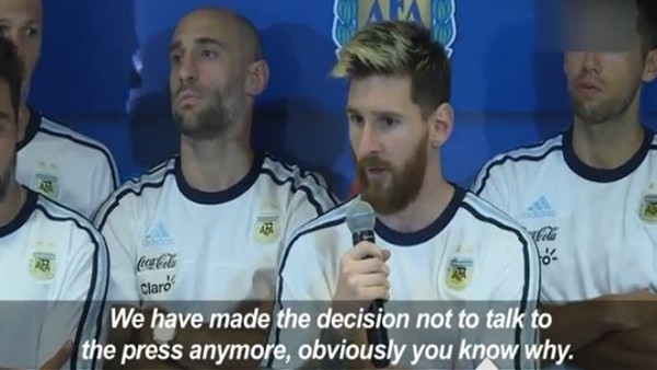 Messi ve arkadaşlarından boykot