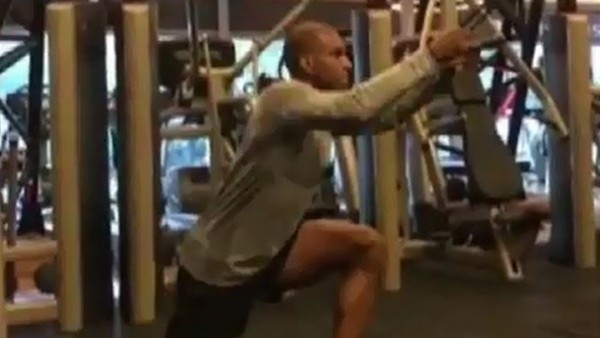 Ryan Babel sıkı çalışıyor