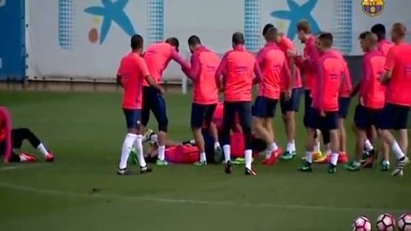 MSN'e cezayı takım arkadaşları kesti