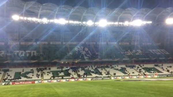 Konya'da tribünler boş