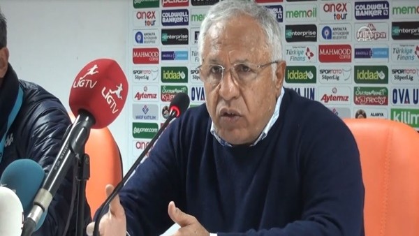 Hüseyin Kalpar: 'Kendi kendimize mağlup olduk'