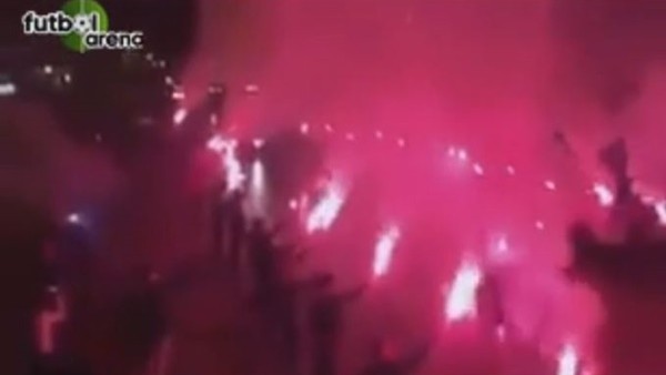 Kiev sokaklarında Beşiktaş taraftarları