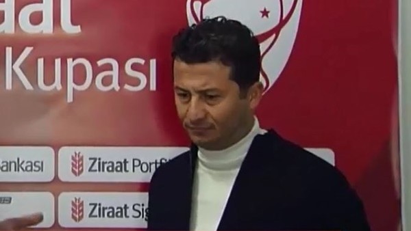 Metin Ersan: 'Futbolcularımı alnından öptüm'