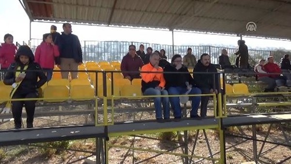 Piknik tadında amatör lig maçı