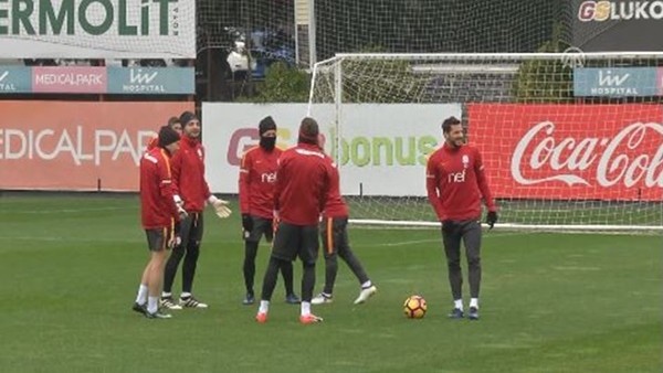 Galatasaray'da Aytemiz Alanyaspor maçı hazırlıkları