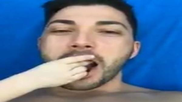 Tolgay Arslan'ın tatil keyfi