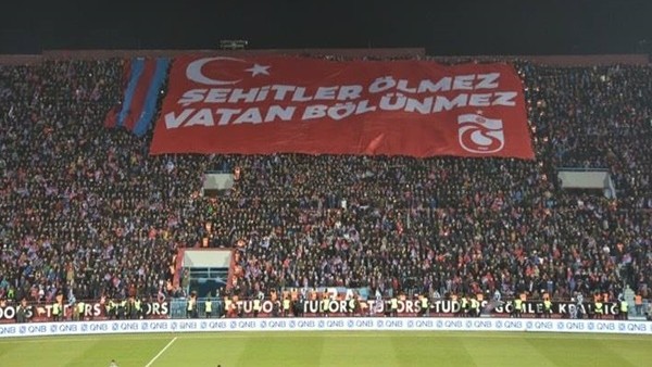 Avni Aker'de muhteşem atmosfer