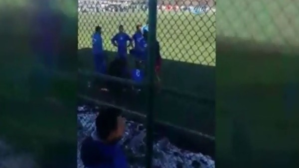 Amatör maçta saha karıştı