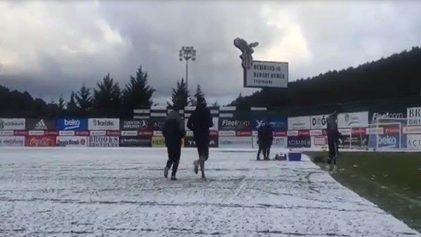 Ersan Gülüm ilk antrenmanına çıktı