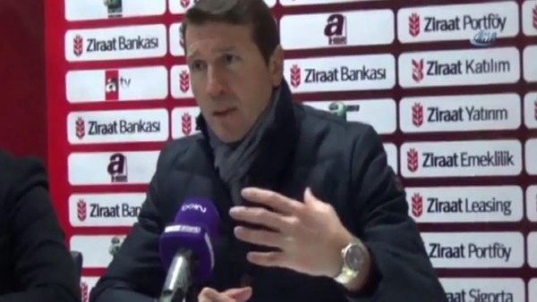 Elazığspor Teknik Direktörü Bayram Bektaş, Galatasaray maçını değerlendirdi