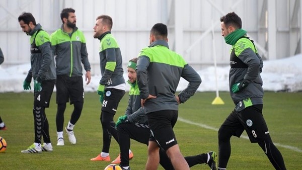 Atiker Konyaspor'un Çaykur Rizespor maçı hazırlıkları