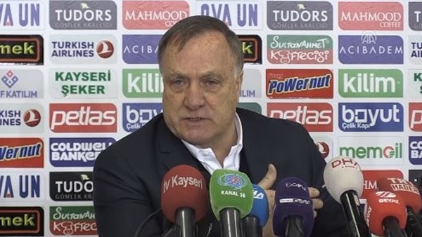Dick Advocaat: 'Bizim başka oyunculara ihtiyacımız var'