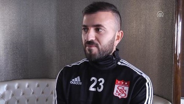 Rıdvan Şimşek: 'Sivasspor'a şampiyonluk yaşamaya geldim'