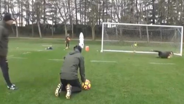 Gigi Donnarumma'dan sert antrenman!