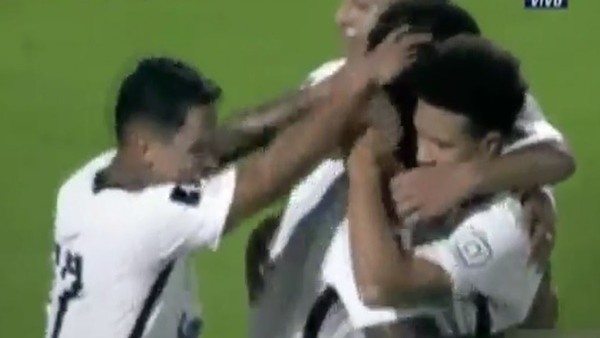 Colin Kazım ilk maçında şov yaptı