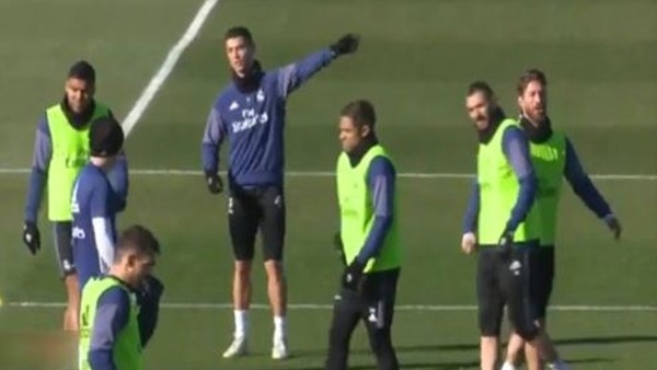 Cristiano ortamı neşelendirdi