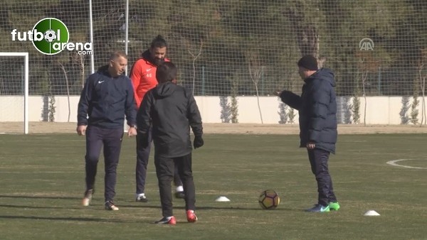 Antalyaspor'da Aytemiz Alanyaspor maçı hazırlıkları