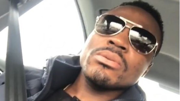 Emenike'nin keyfi yerinde