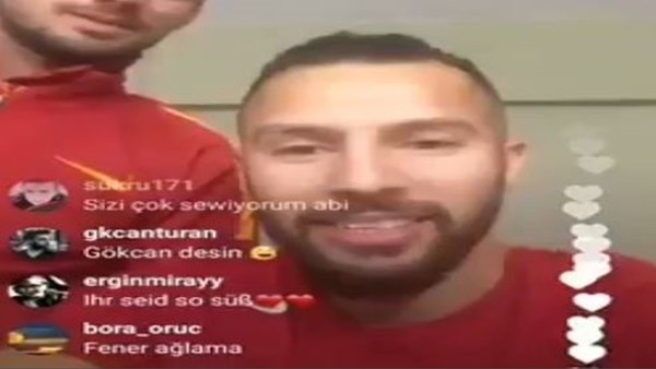 Sneijder, Volkan Demirel yorumu okuyunca: 'Ne diyor lan?"