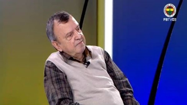 FB TV'de Van der Wiel'e şok sözler! 'Kafayı yemiş'