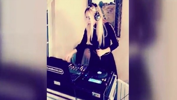 Işıl Reçber DJ olursa!