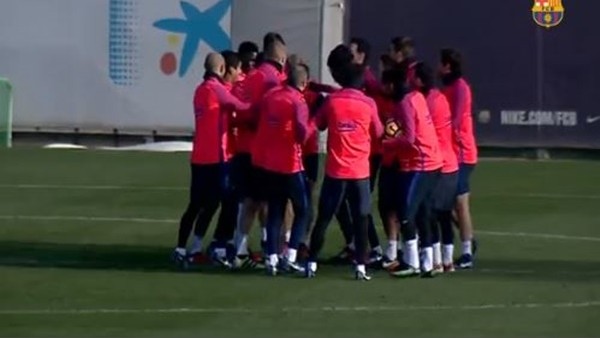 Arda Turan ortada kalınca dayağı yedi