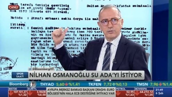 Fatih Altaylı, canlı yayında Galatasaray Adası'nın tapusunu gösterdi