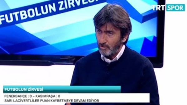 Rıdvan Dilmen: 'Advocaat takımın şampiyonluktan kopmasını sağladı'