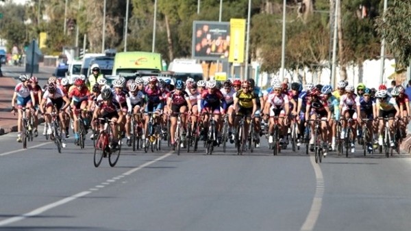 1. Etap Puanlı Yol Yarışları başladı