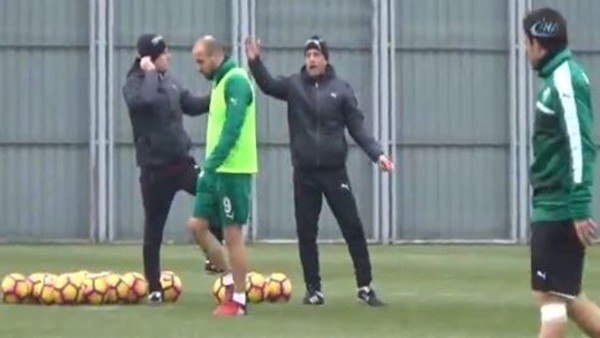 Bursaspor'da Topçu rüzgarı