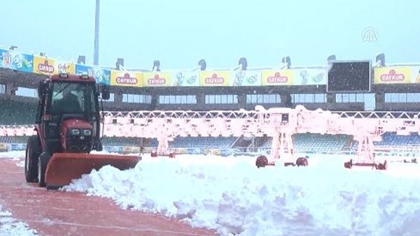 Çaykur Didi Stadı, Galatasaray maçına yetiştirilmeye çalışılıyor