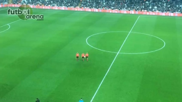 Hakemler çıkmakta zorlandı