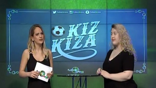 Kız kıza futbol yorumu - 3