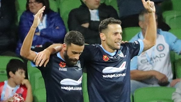 Bobo'nun iki golü galibiyeti getirdi