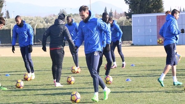 Akhisar Belediyespor, Antalyaspor maçı hazırlıklarını sürdürdü